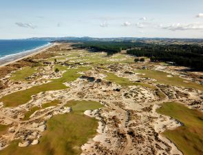 Tara Iti 16th Aerial Green